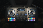 AlphaTheta & Pioneer DJ DDJ GRV6 DJ Kontrol
